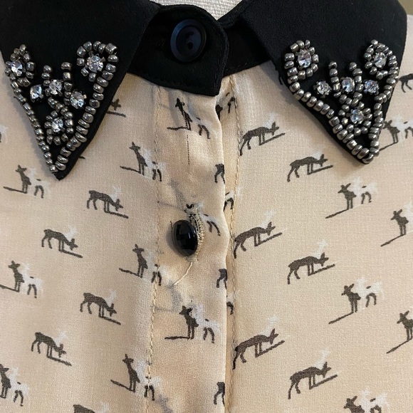 𝅺lumiere Shirt Size Large Sheer Button Down Deer Print and Bling Collar Western - Picture 1 of 9